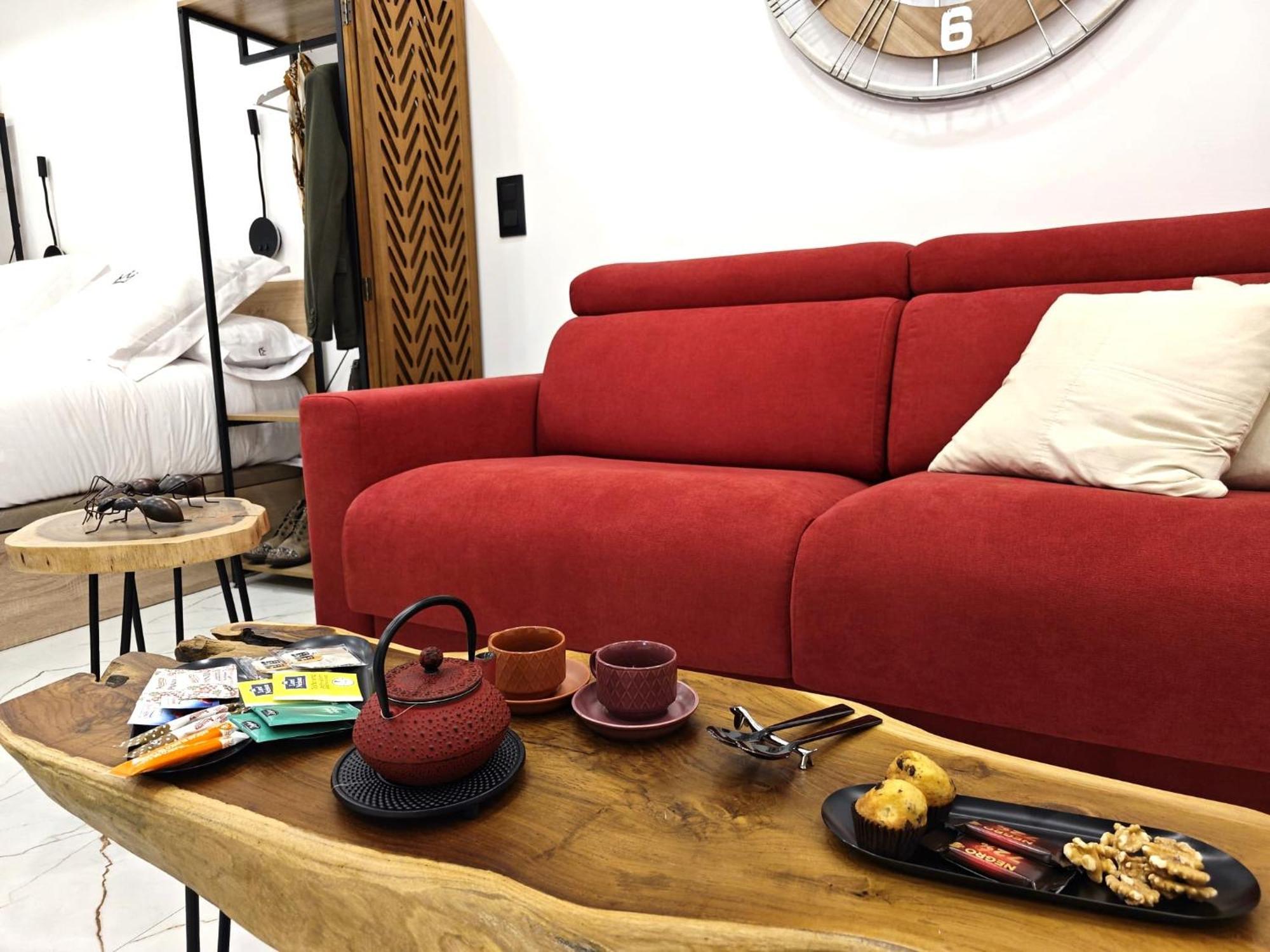 La Parada Del Rey - Luxury Suites Plasencia Eksteriør billede