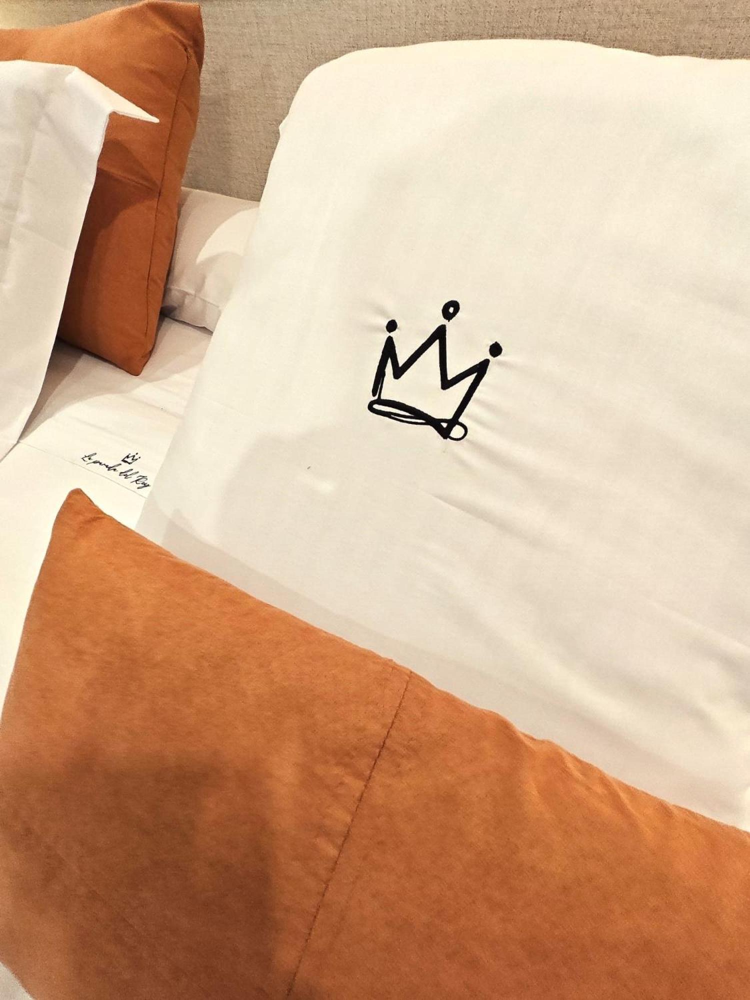 La Parada Del Rey - Luxury Suites Plasencia Eksteriør billede