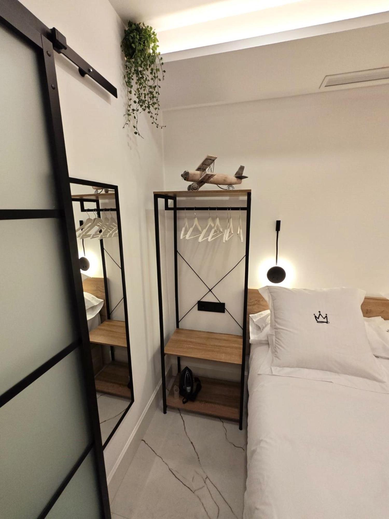 La Parada Del Rey - Luxury Suites Plasencia Eksteriør billede