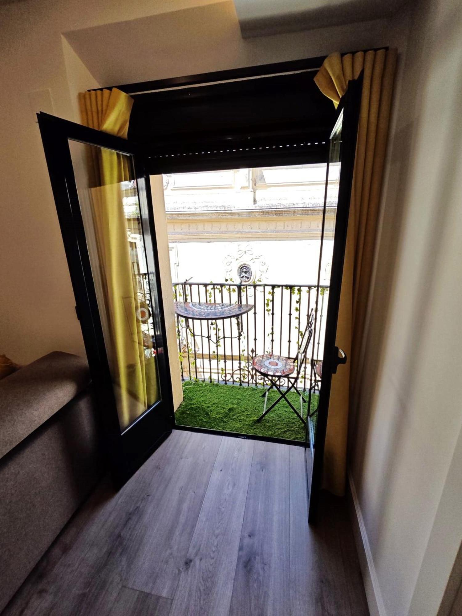 La Parada Del Rey - Luxury Suites Plasencia Eksteriør billede
