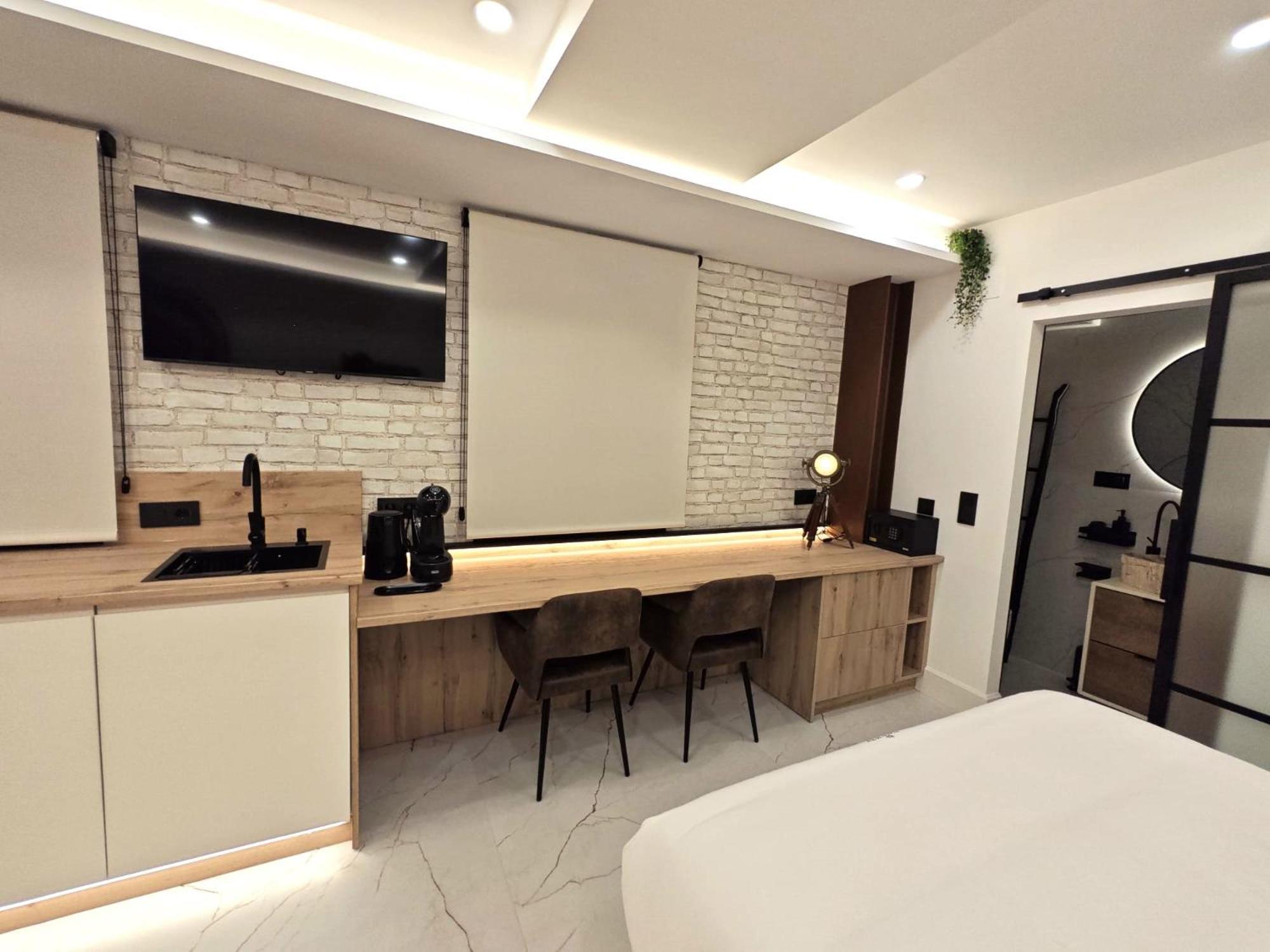 La Parada Del Rey - Luxury Suites Plasencia Eksteriør billede