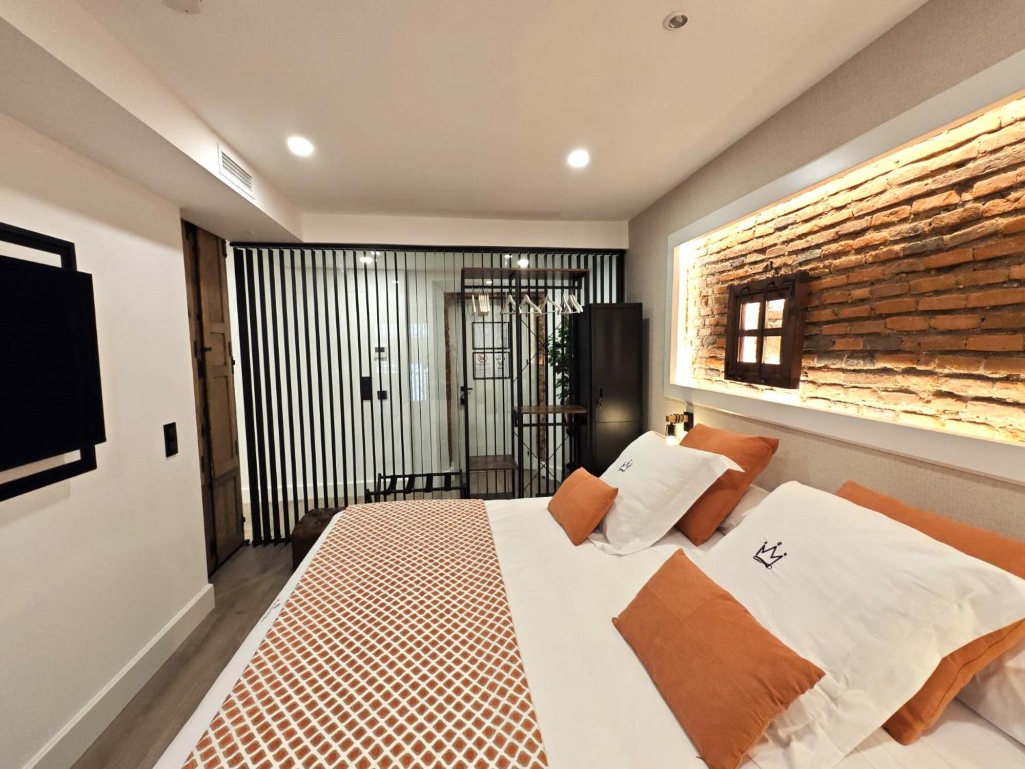 La Parada Del Rey - Luxury Suites Plasencia Eksteriør billede