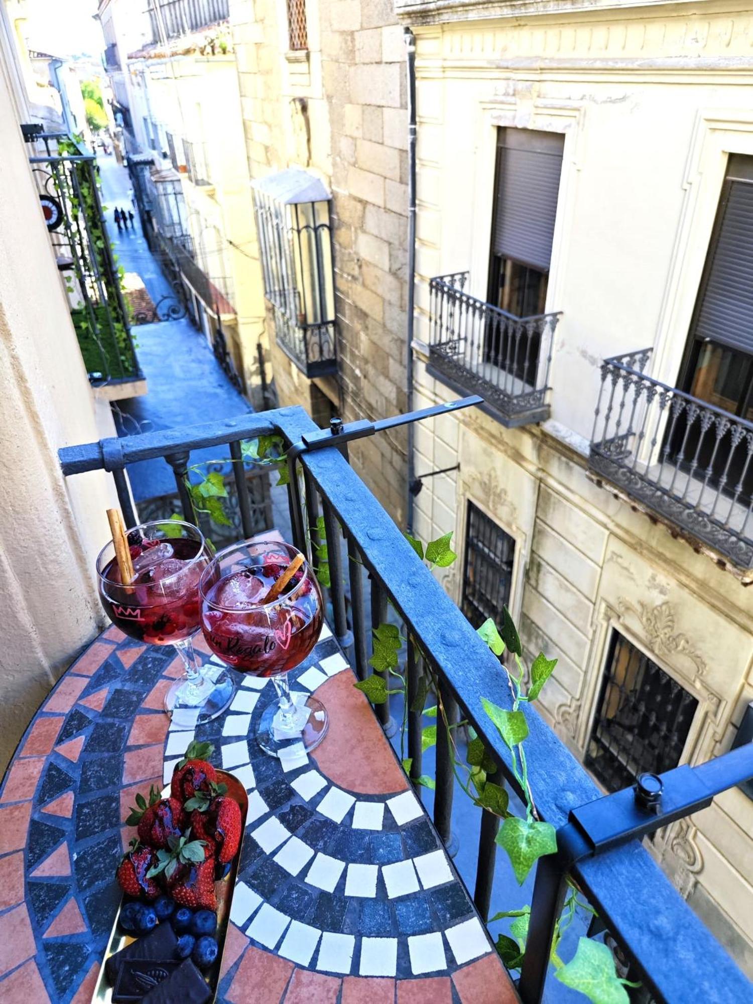 La Parada Del Rey - Luxury Suites Plasencia Eksteriør billede