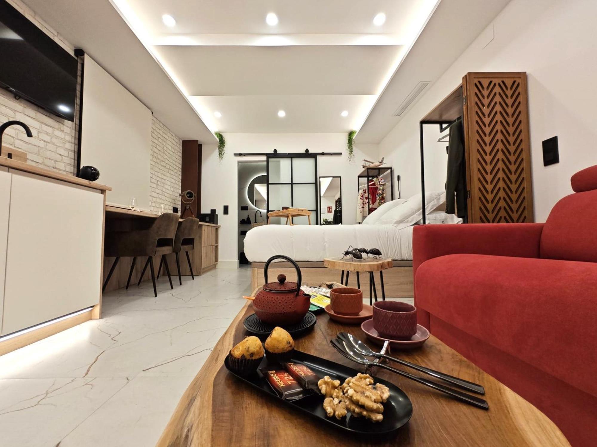 La Parada Del Rey - Luxury Suites Plasencia Eksteriør billede